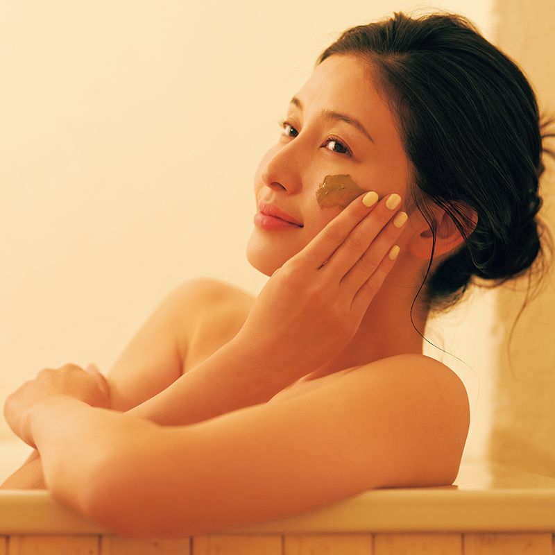 【橋本マナミさんがお風呂で実演！】マシュマロボディになれる入浴法とは？