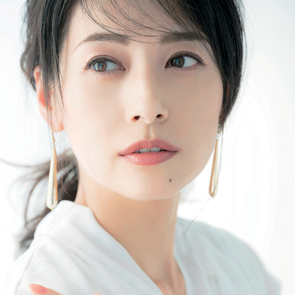 詳細解説 小田切ヒロさんの 若作り を 若見え にするメーク術 美st Online 美しい40代 50代のための美容情報サイト