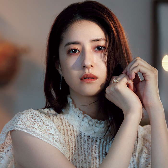 ユン セリになれる 大人気 愛の不時着 の韓国メークは赤み目元がポイント 美st Online 美しい40代 50代のための美容情報サイト